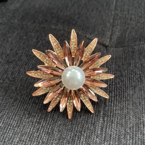 Starburst  Sparkly Floral Snowflake Brooch with Faux Pearl and Burgundy Navettes - Picture 9 of 10